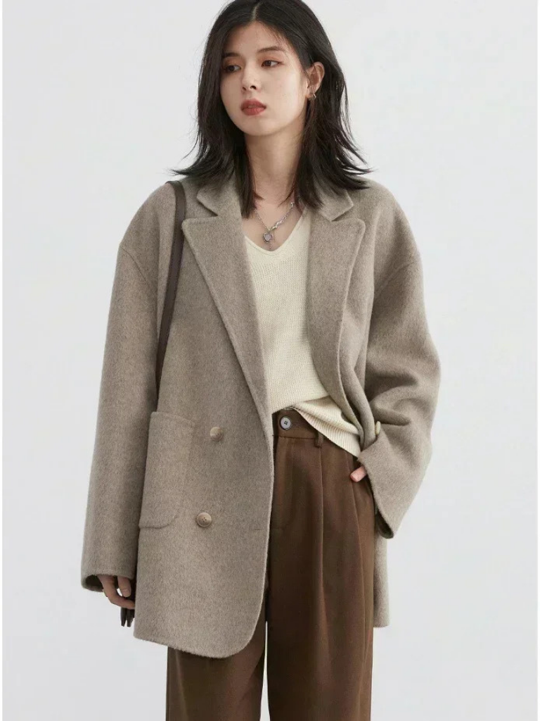 Women’s Wool Blend Double-Breasted Retro Coat – Elegant Office Lady Winter Outerwear
