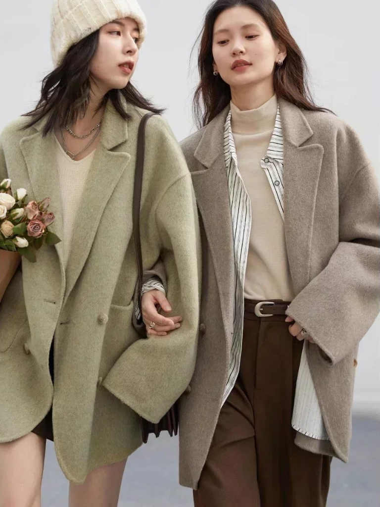 Women’s Wool Blend Double-Breasted Retro Coat – Elegant Office Lady Winter Outerwear