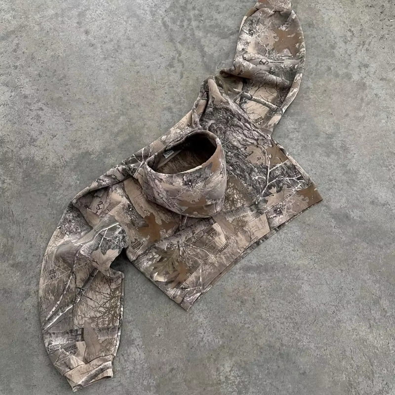 Y2K Oversized Camo Hoodie – Unisex Streetwear Pullover with Retro Camouflage Print
