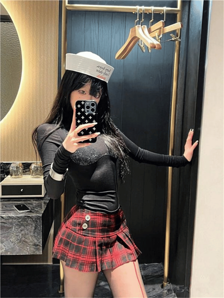 Vintage Korean Plaid Mini Skirt – Y2K Preppy Pleated Style for Women