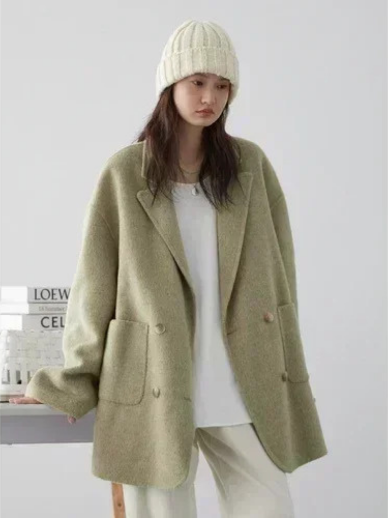 Women’s Wool Blend Double-Breasted Retro Coat – Elegant Office Lady Winter Outerwear